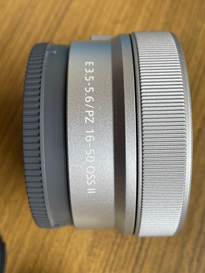 最新美品Sony 希少品 銀色 E3.5-5.6/PZ 16-50 OSS II