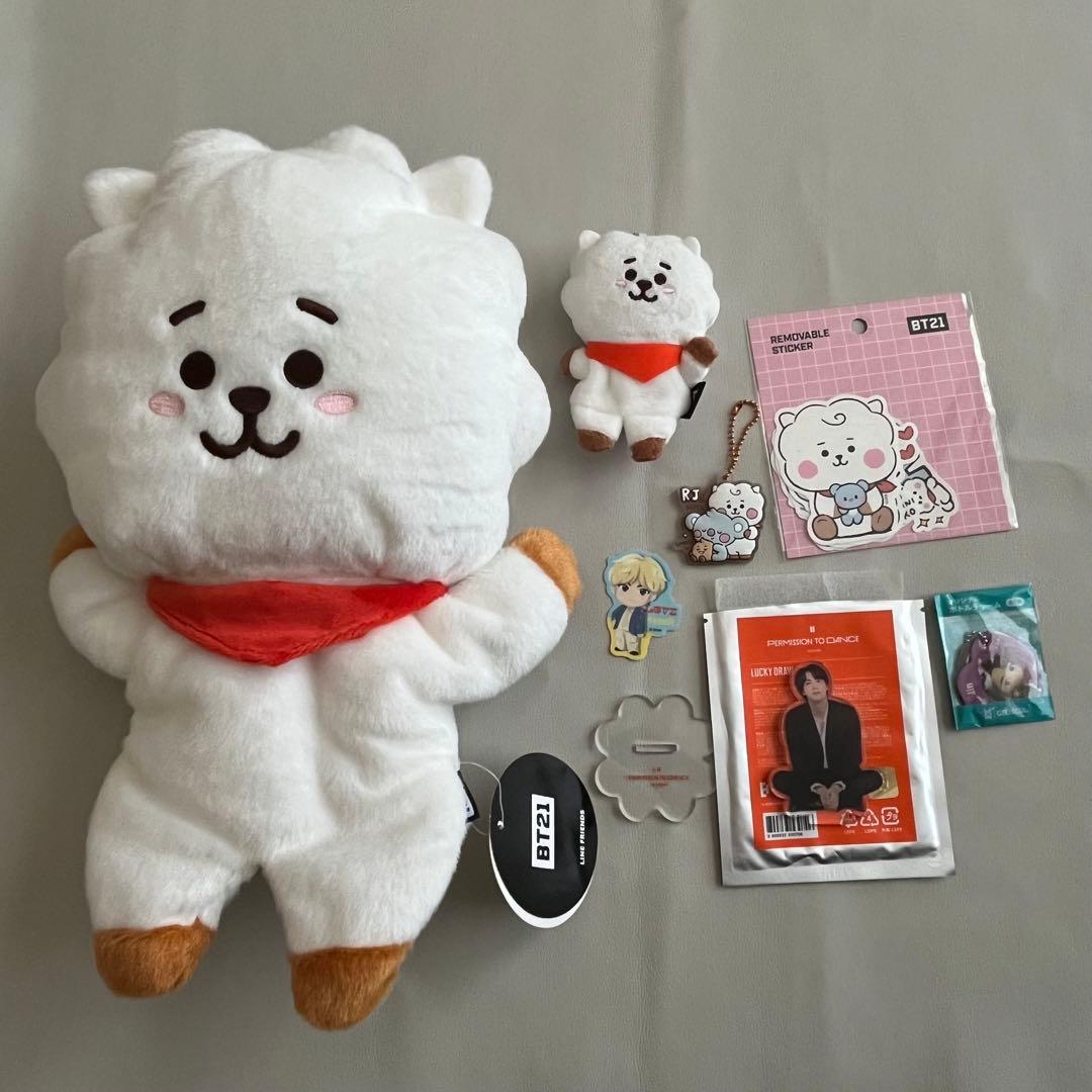 BTS ジン まとめ売り - メルカリ