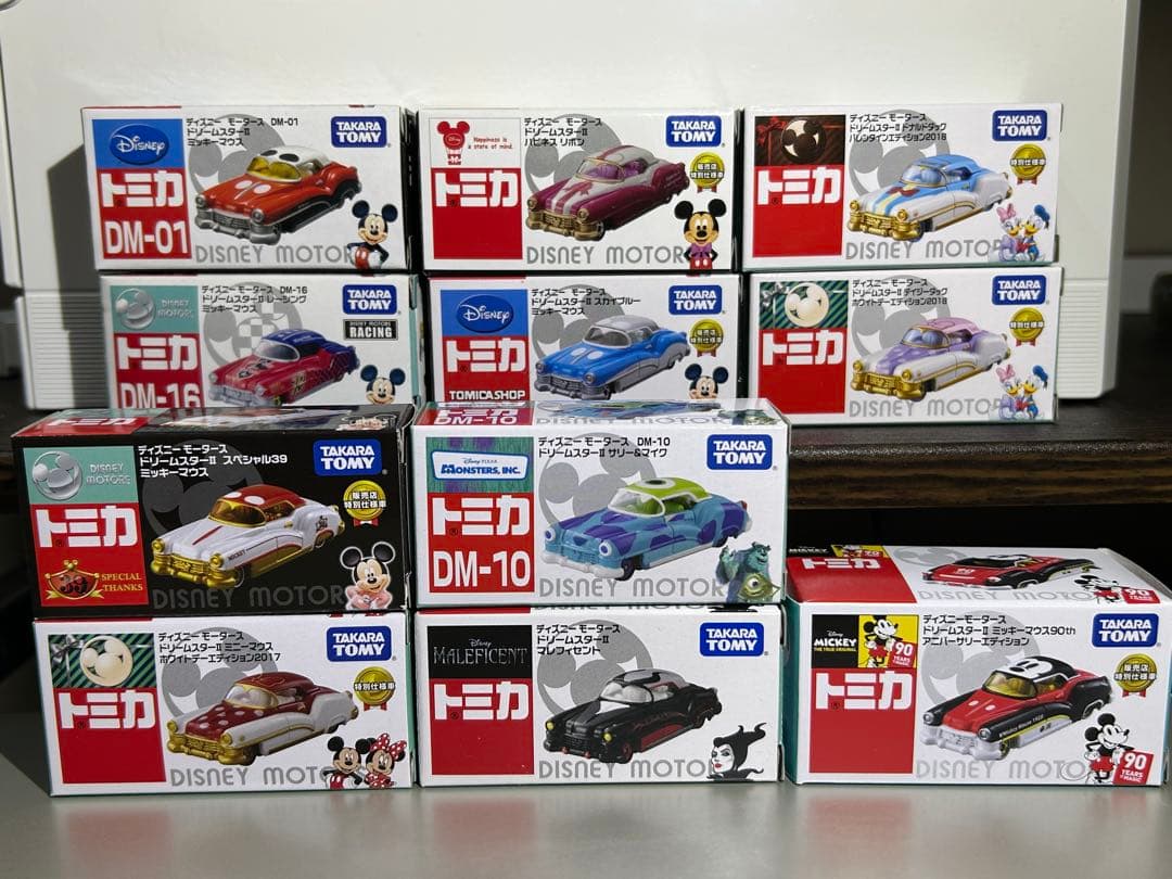 トミカ ドリームスター、Ⅱ、Ⅲ、クラシック 35台セット ディズニー