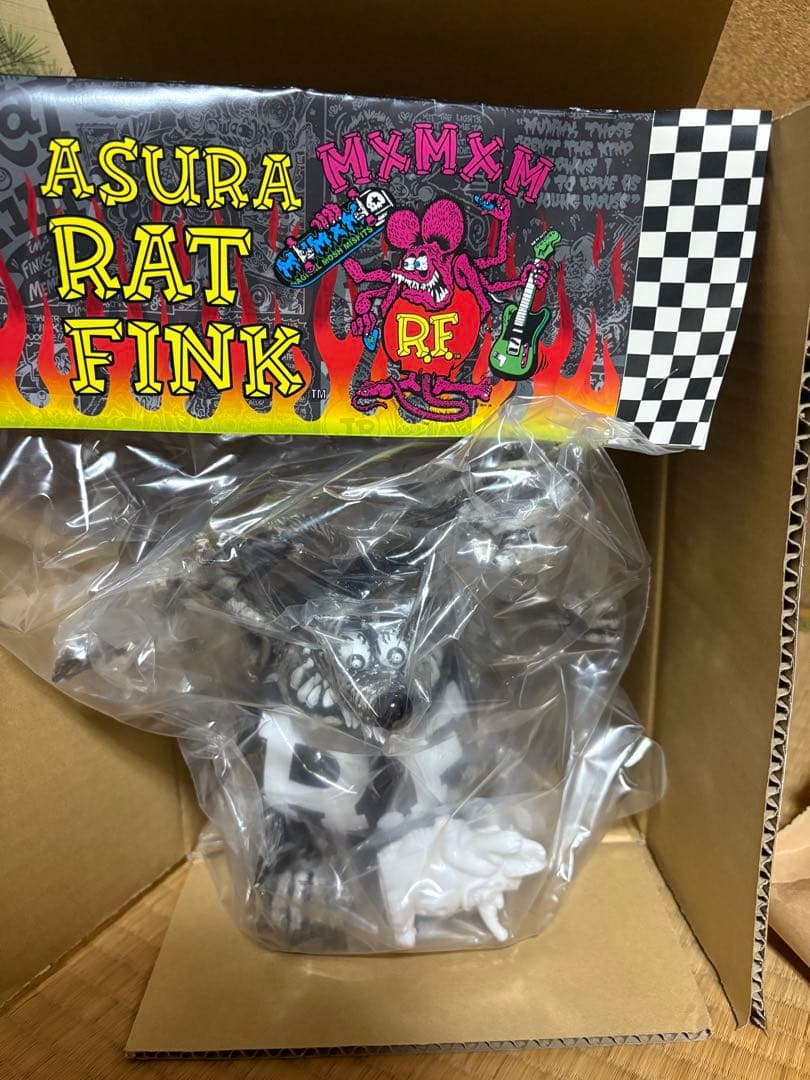 ASURA RAT FINK M×M×M ソフビ　ラットフィンク　MONO BlackBook Toyから「Asura Rat Fink」の2025年最終モデル「Mono」登場