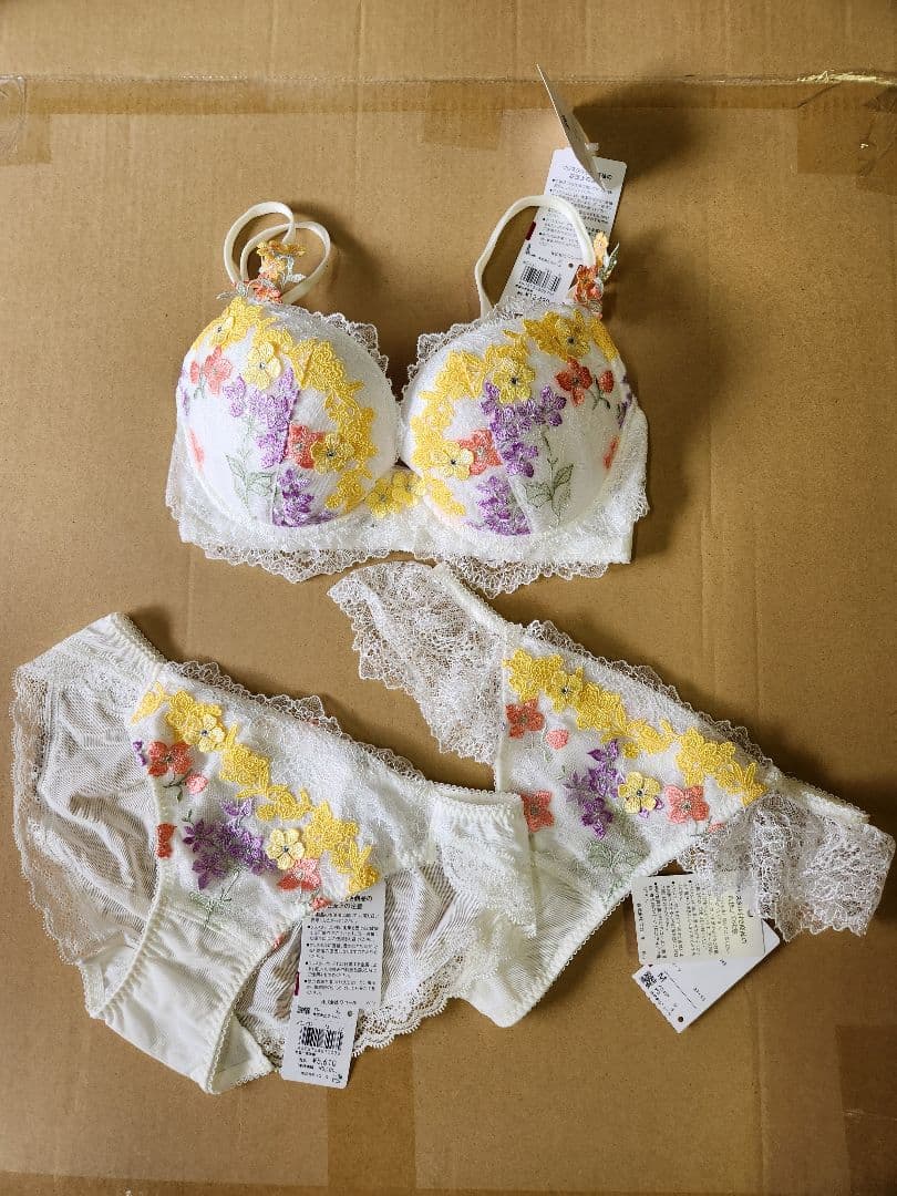 ワコール パルファージュ F65セット 新品 - メルカリ