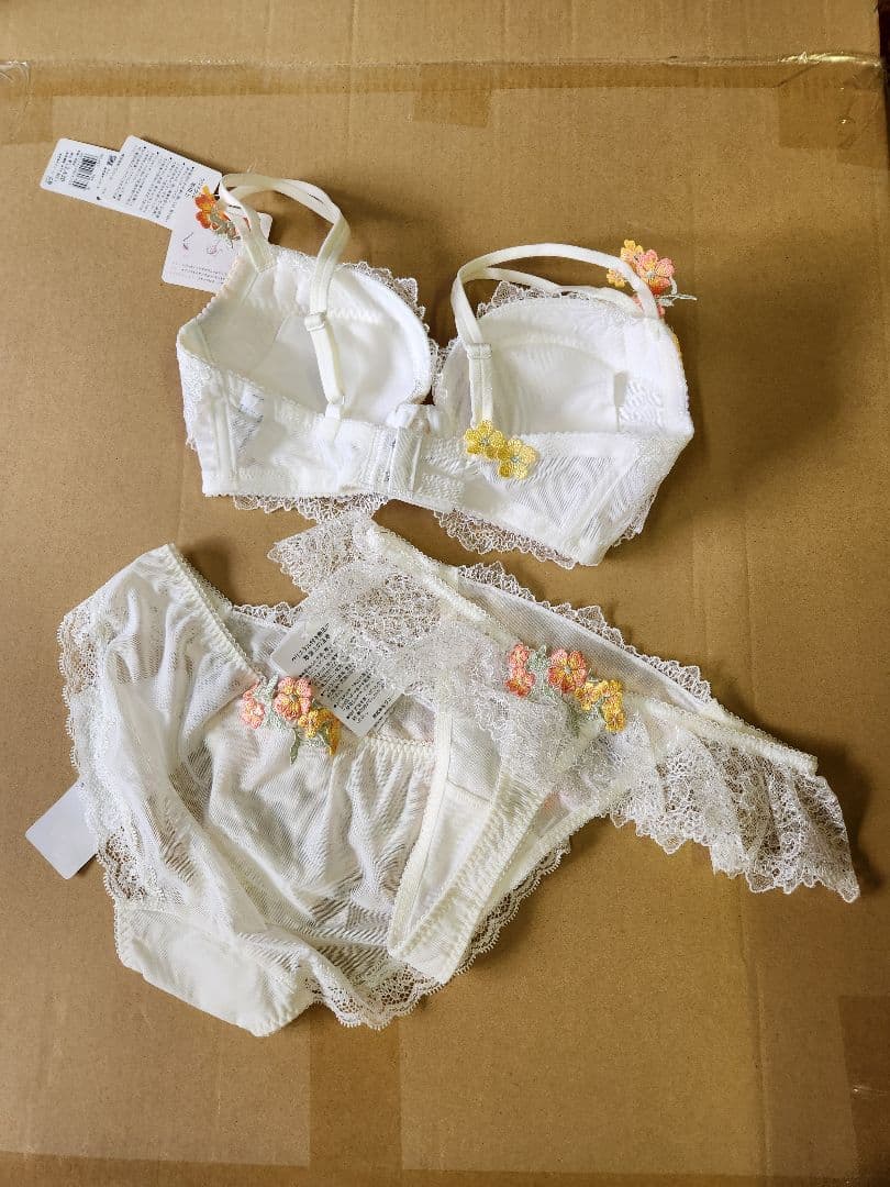 ワコール パルファージュ F65セット 新品 - メルカリ