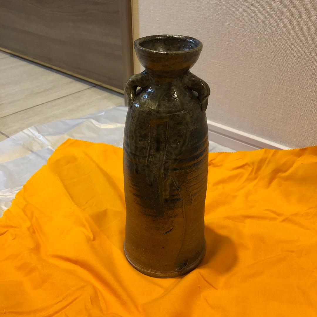 須藤武雄作　灰釉耳付花瓶 須藤武雄作 灰釉耳付花瓶