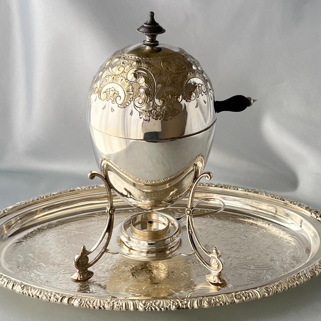 Daniel & Arter】 ビクトリアンのエッグウォーマー エンボスの装飾