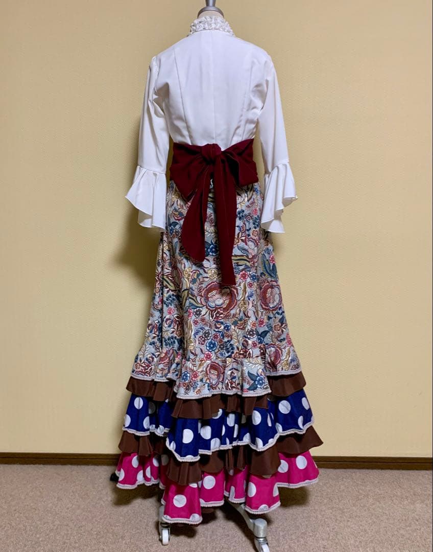 フラメンコ衣装 Mari Quita 上下➕ブラウス➕ウエストリボンの4点