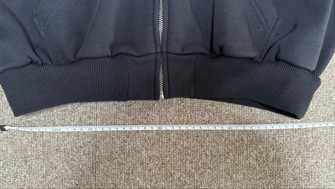 最終値下げMaison Margiela MM6 24SS ジップフーディー 黒 - メルカリ