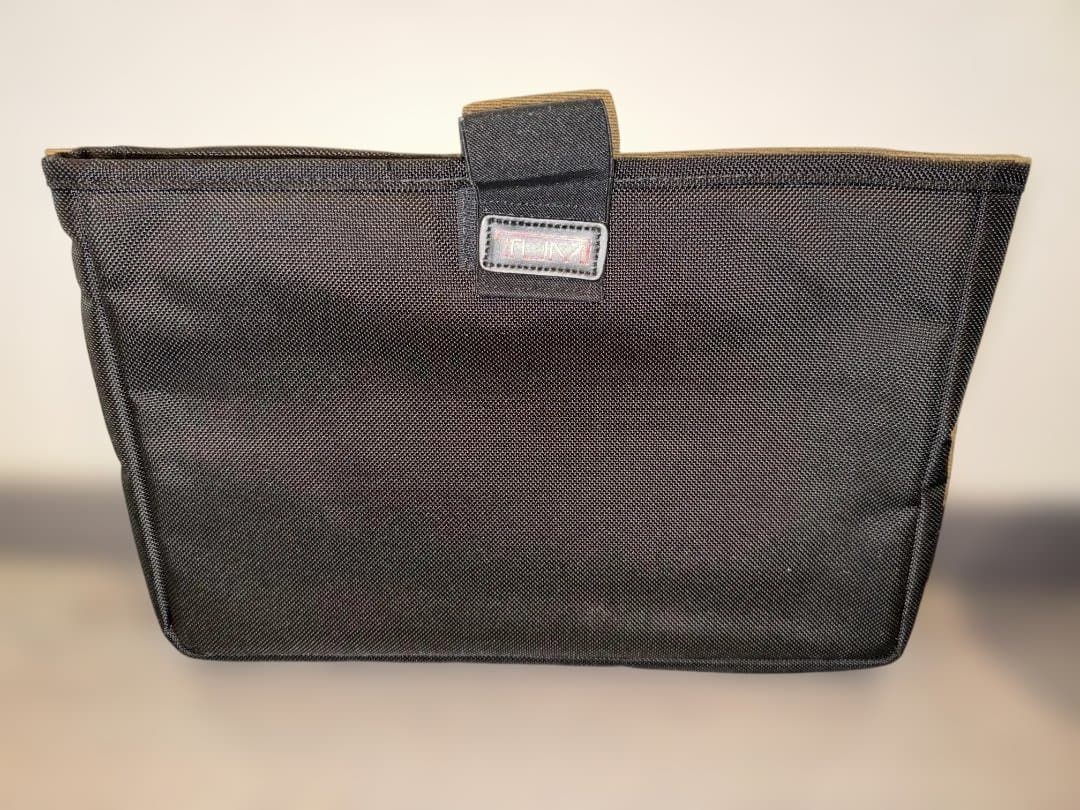 TUMI ビジネス トートバッグ Villa 073907D - メルカリ