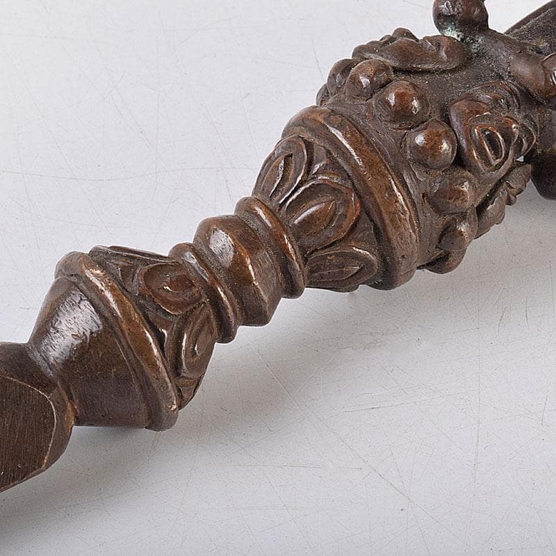 チベット密教法具 古銅 ブルパ 独鈷杵 金剛杵 V R9088 - メルカリ