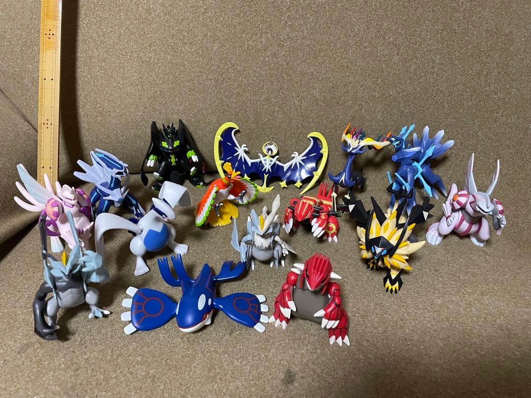 15体】モンコレ 伝説のポケモン まとめ売り - メルカリ