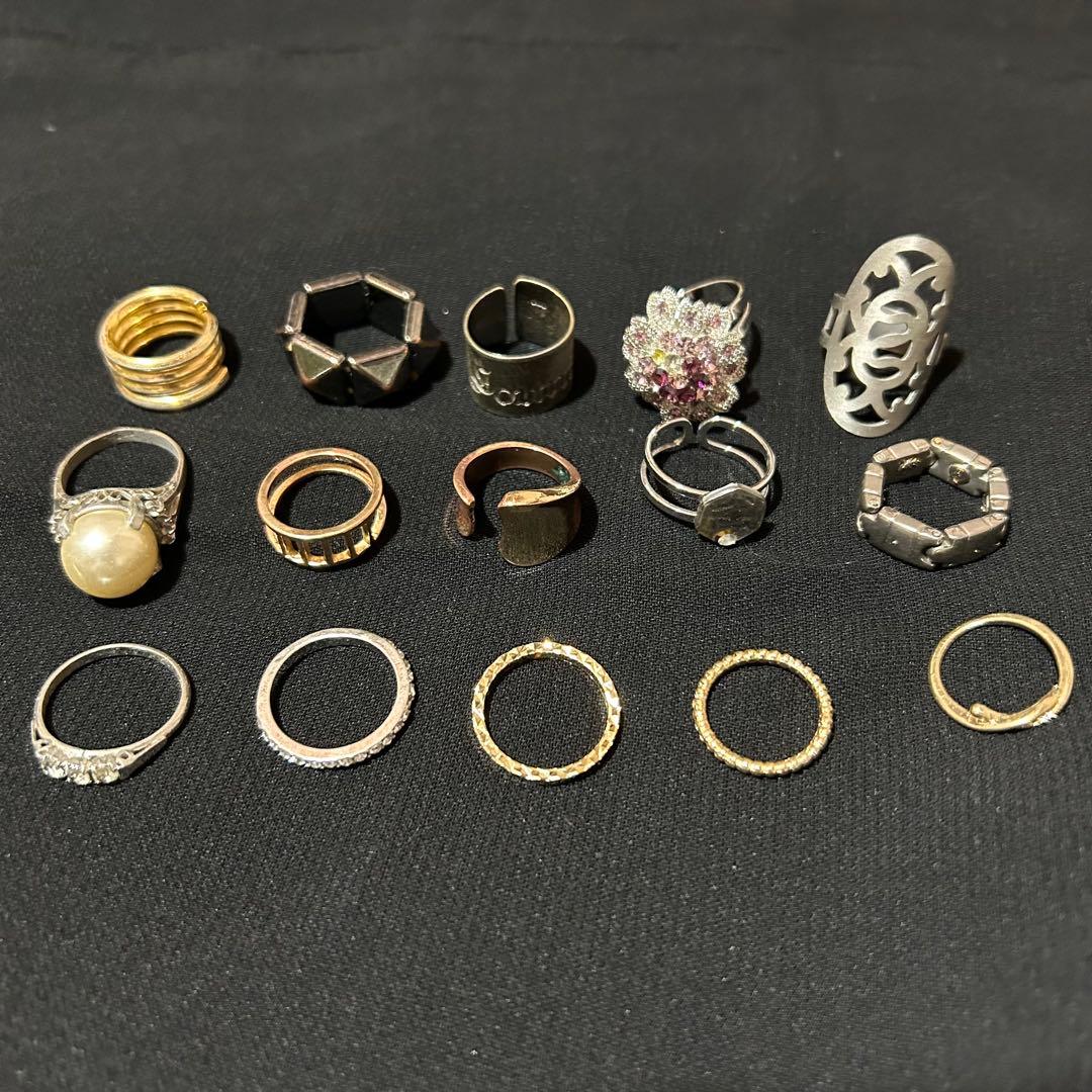 遺品整理ヴィンテージリングセット 多様なデザイン - メルカリ