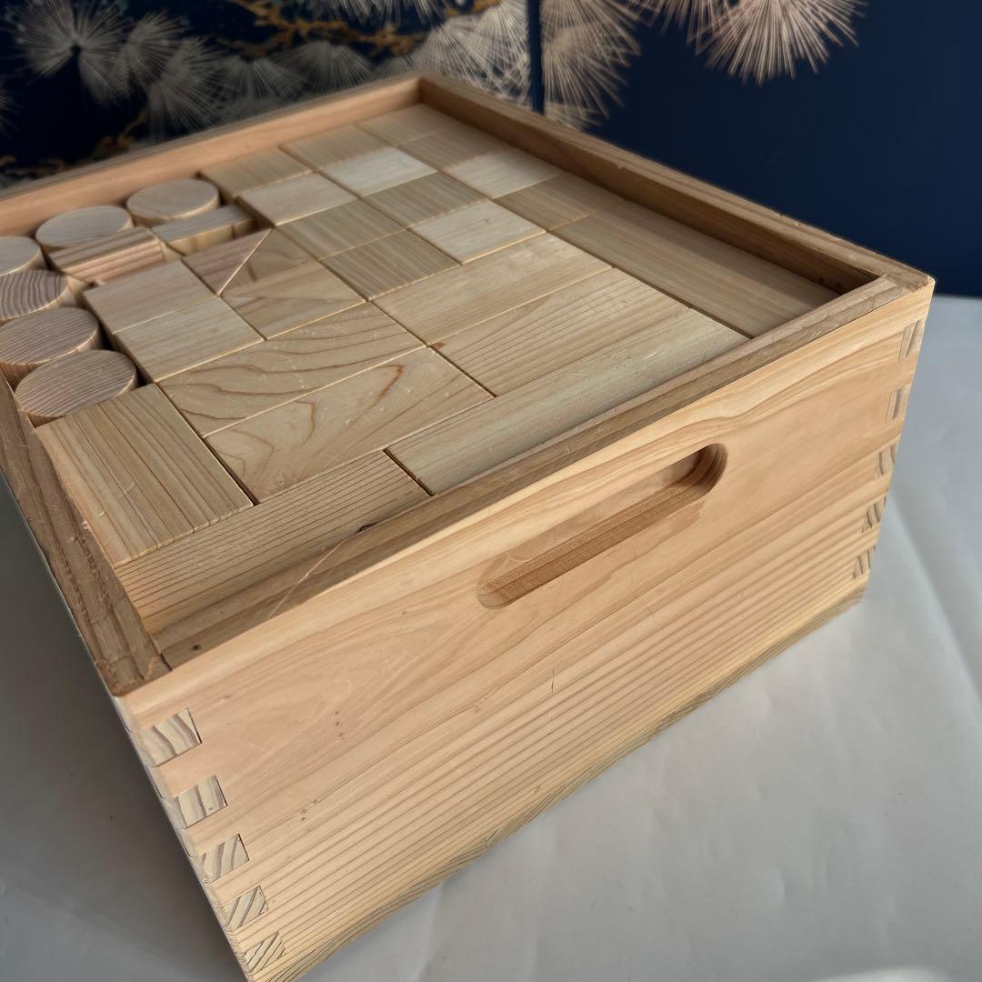 知育玩具 ドクスピール　積木　131ピース