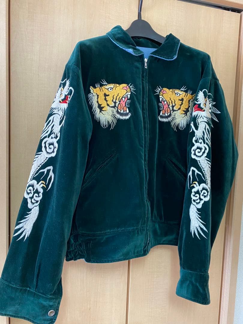 東洋エンタープライズ スカジャン ベロア生地 刺繍 - メルカリ