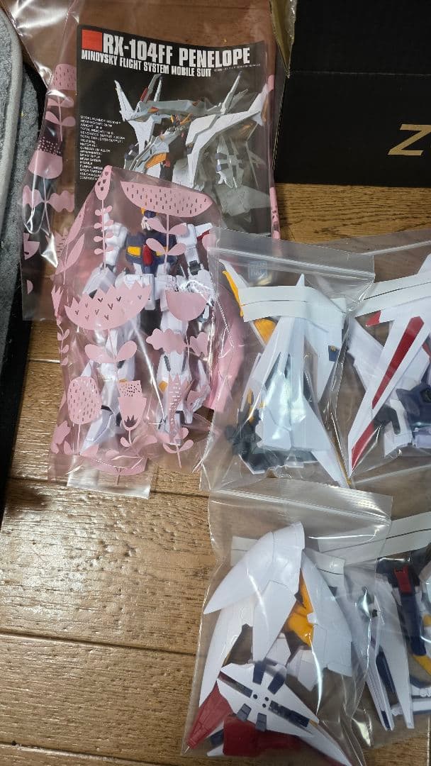 閃光のハサウェイ クスィーガンダム ペーネロペー 素組 2体セット