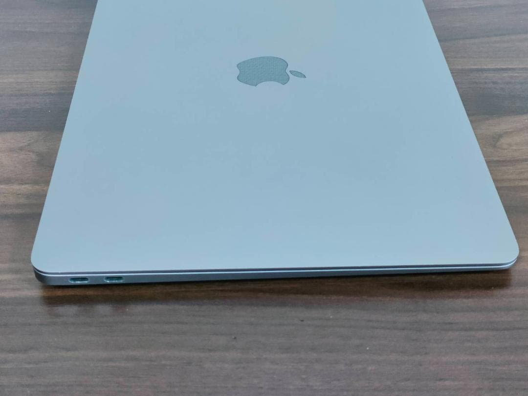 充電147 MacBook Air 2020 13型M1 512G USキーA7 - メルカリ