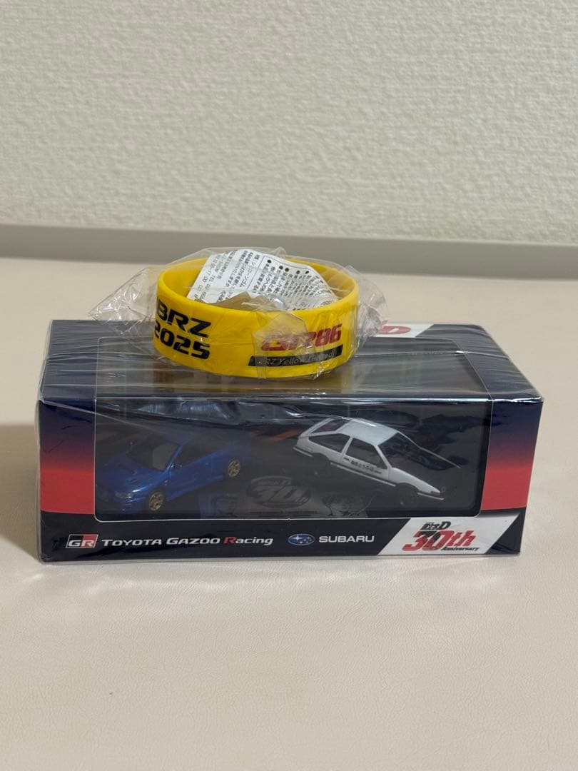 頭文字D 30th限定記念ミニカー　会場配布リストバンド付 頭文字D 30周年を記念したディオラマセットシリーズが コレクションに