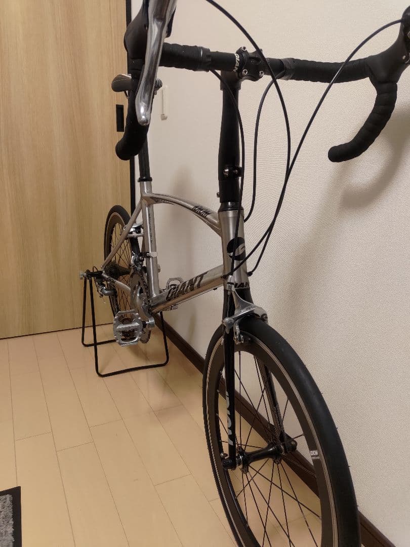 GIANT idiom 0 ミニベロ 20インチ オマケ付き！ ジャイアントGIANT