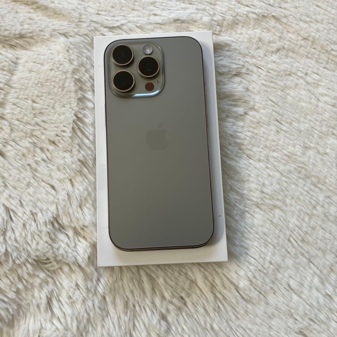 1/27販売終了】iPhone 16 Pro 256GB 【即発送】 - メルカリ