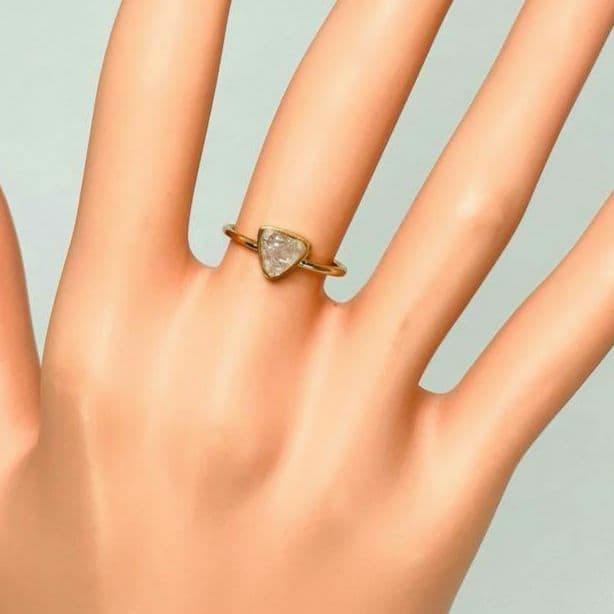 アガット K10YG ドルジークォーツ リング - メルカリ