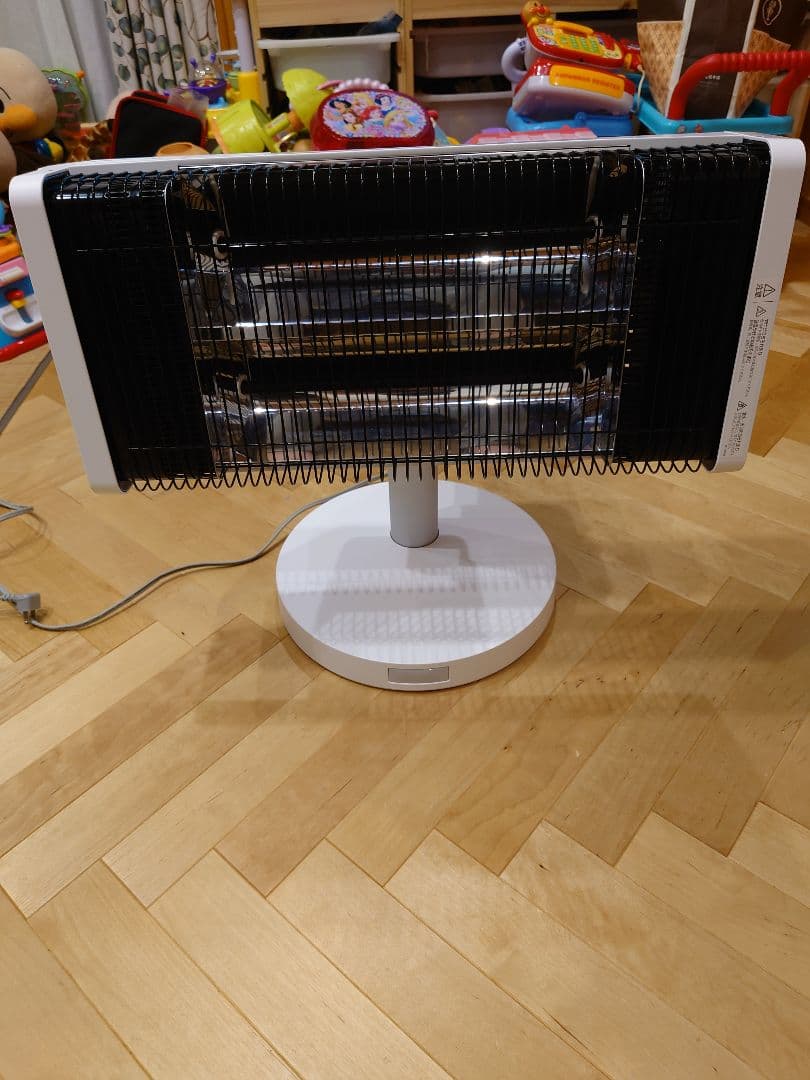 ダイキンセラムヒート CER11VS-W 2018年式