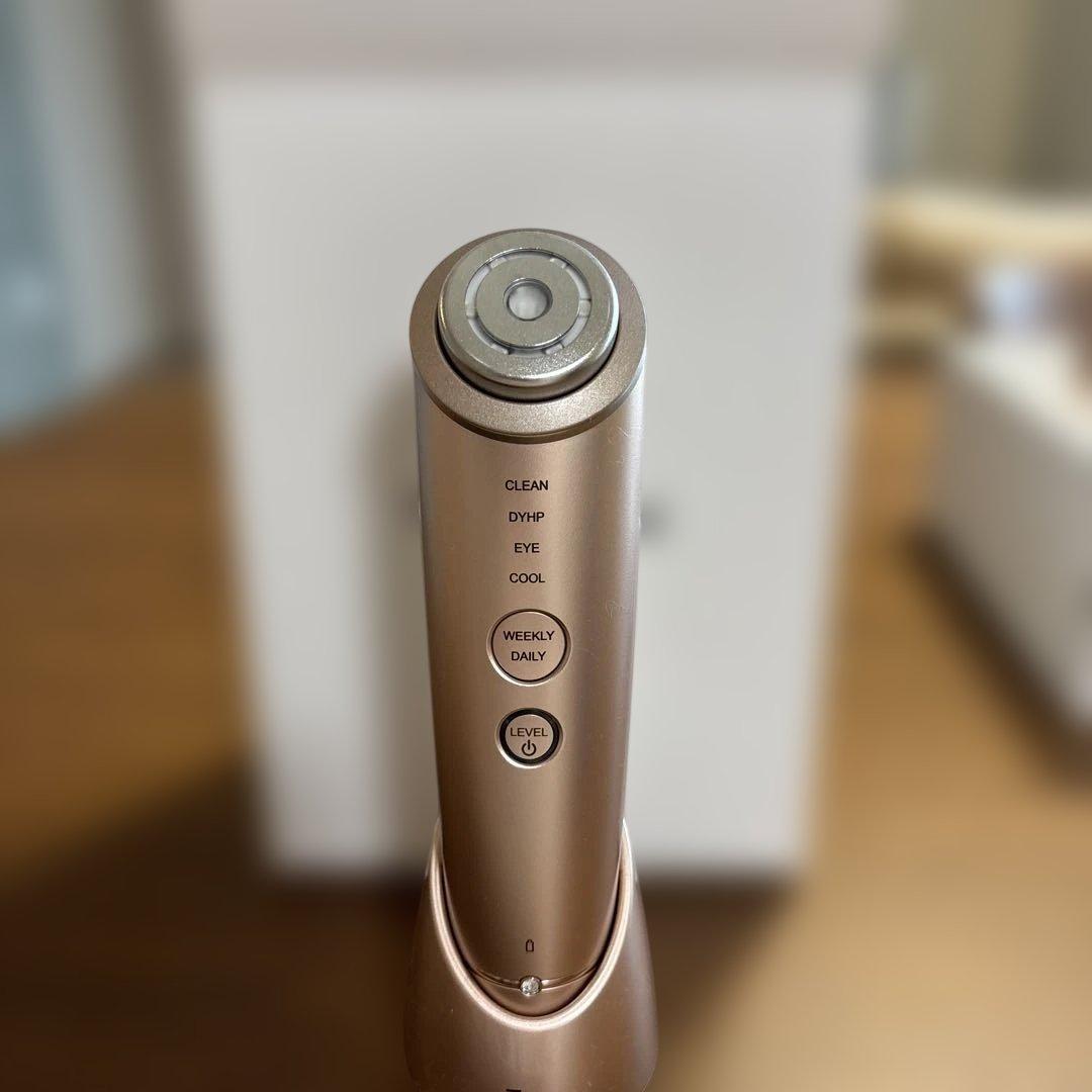 YAMAN 美容器 フォトプラスシャイニー　M18 RF美顔器 フォトプラス シャイニー M18-YL [国内・海外対応] ヤーマン