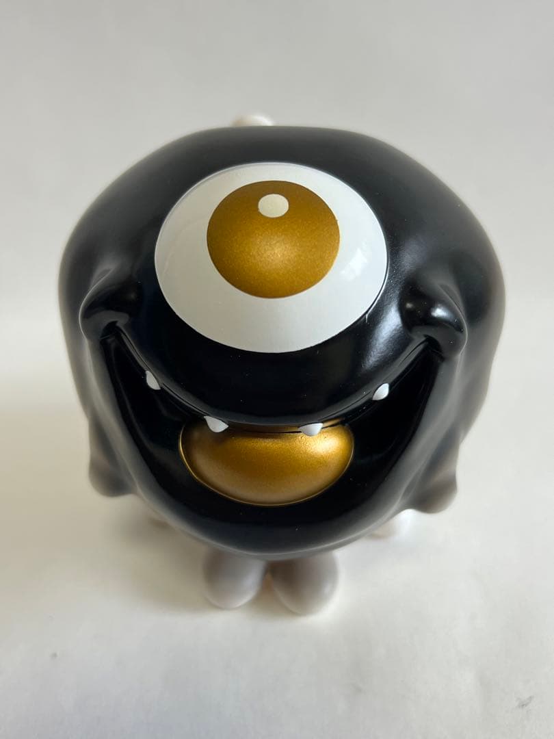 新品未使用 Gellog Black & Gold Blackbox ソフビ - メルカリ