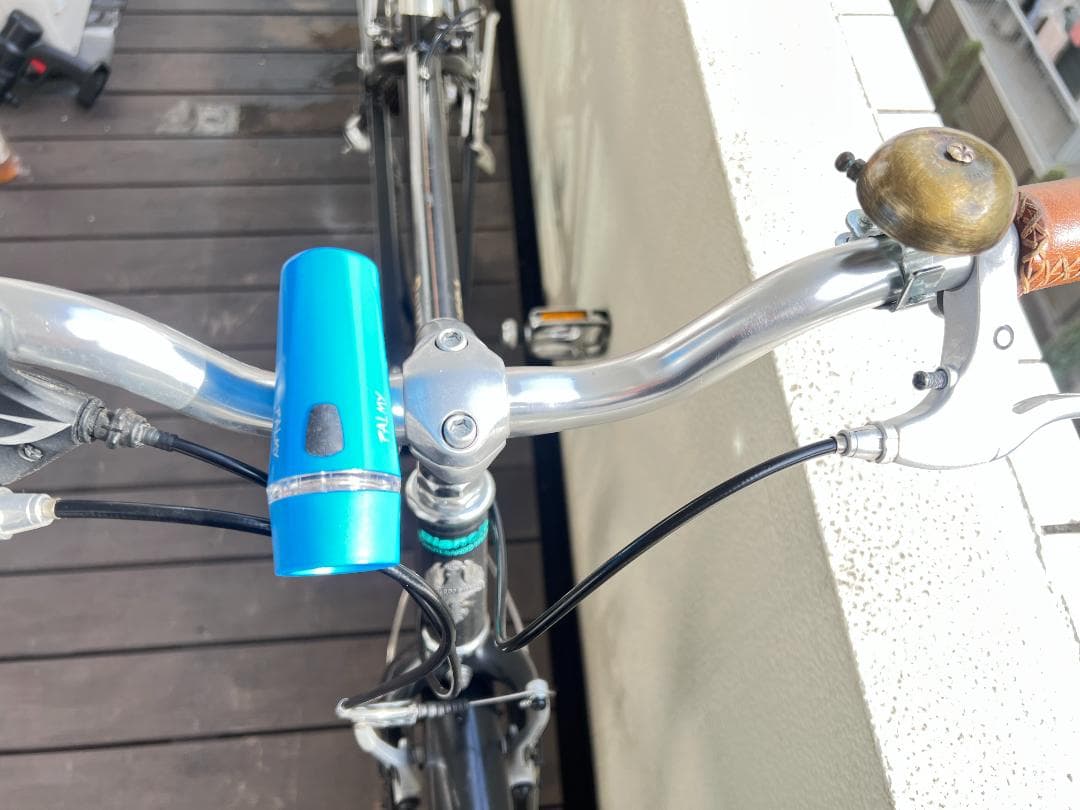 Bianchi PRIMAVERA Mイタリアンデザイン外装8段変速 引取専用