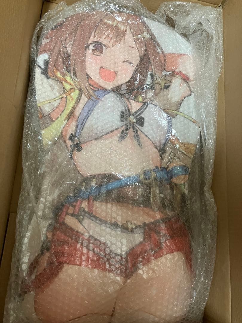 ライザのアトリエ 等身大立体太もも マウスパッド