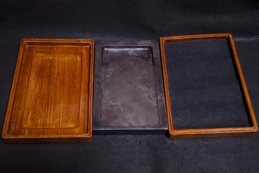 処分価格 旧老坑端渓水巌硯 子母青花・魚脳砕凍・ 【