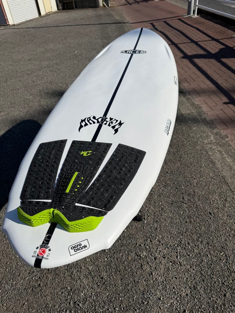 プラセボサーフボードRE-LOADED（リローデッド）53L 6´6