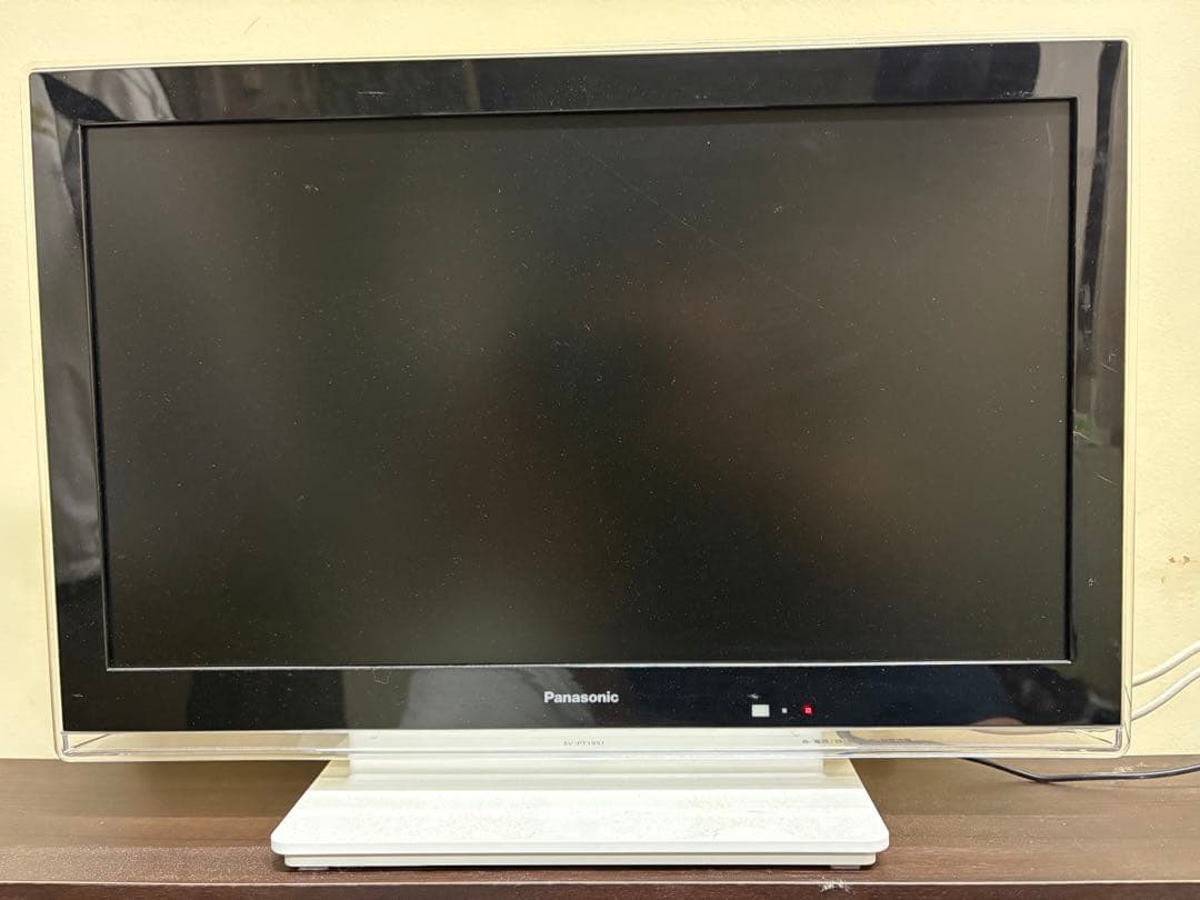 動作良好 Panasonic SV-PT19S1 19インチ液晶テレビ 美品 動作良好】Panasonic プライベートビエラ SV-PT19S1 19V型