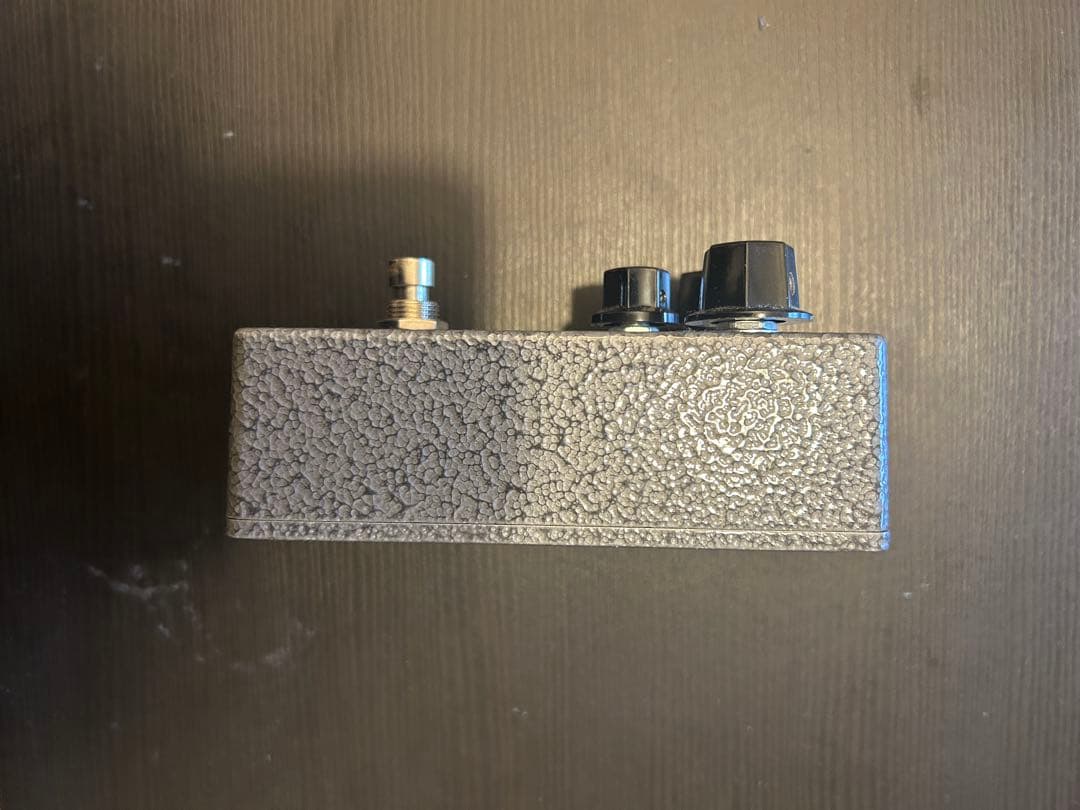 ギター EARTHQUAKER DEVICES White Light Hammered