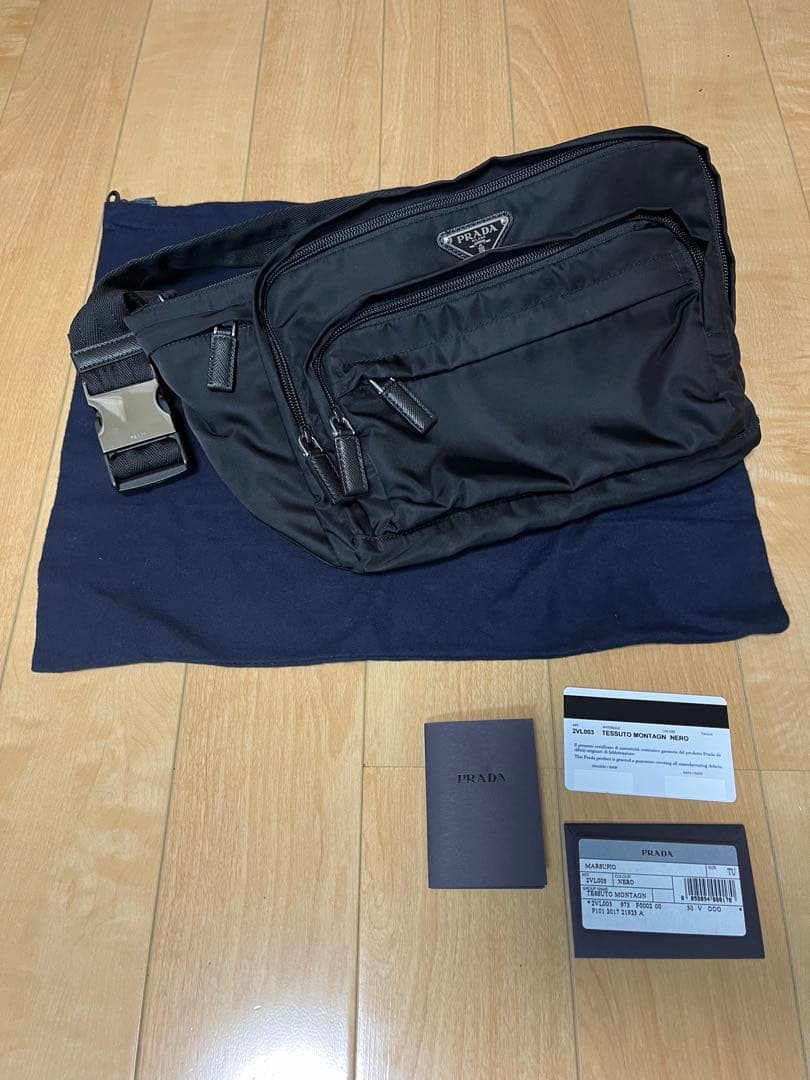 PRADA ショルダーバッグ 美品 org.jpg