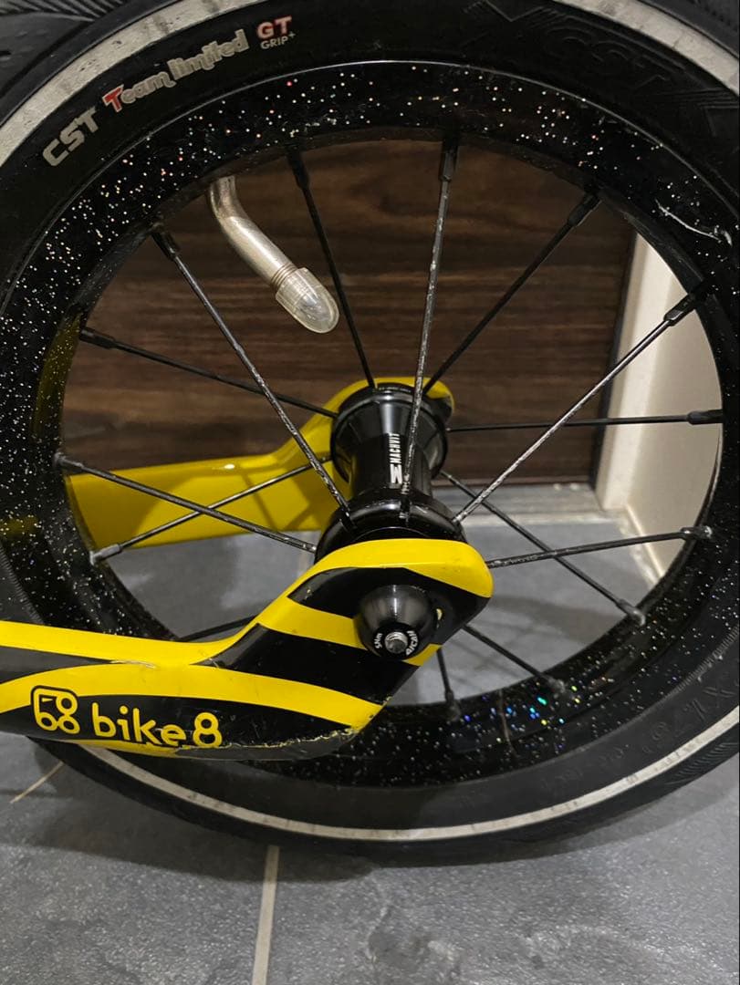 bike8 エアロスピード ランバイク カーボンフレーム - メルカリ