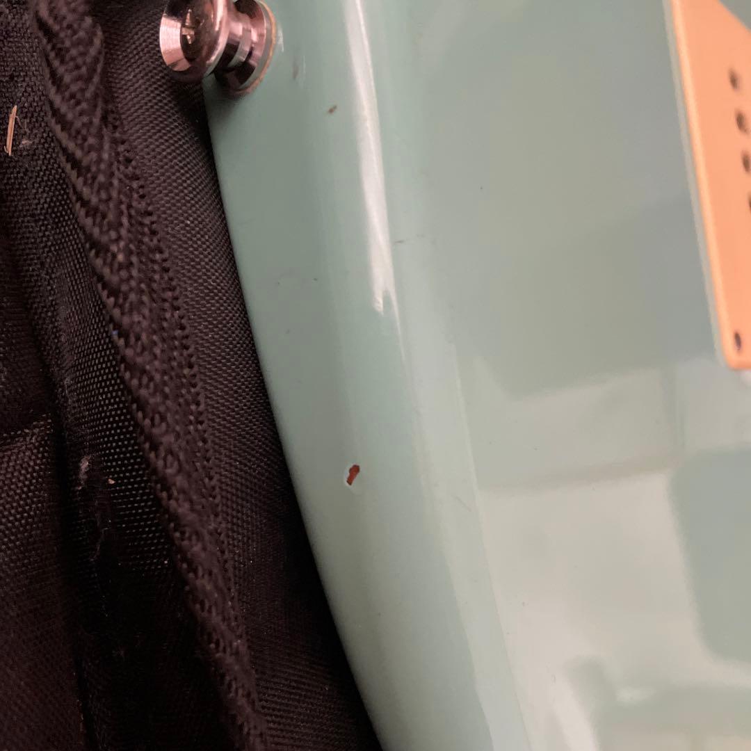 スクワイヤー　サーフグリーン　ストラトキャスター