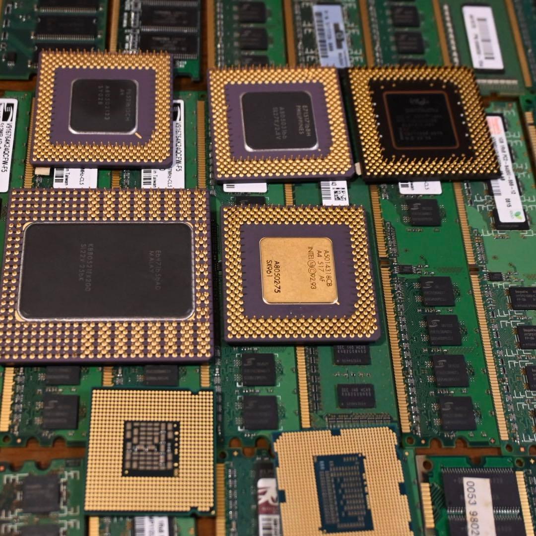 Intel PENTIUM PRO含むCPU及びメモリ数十枚 ジャンク - メルカリ