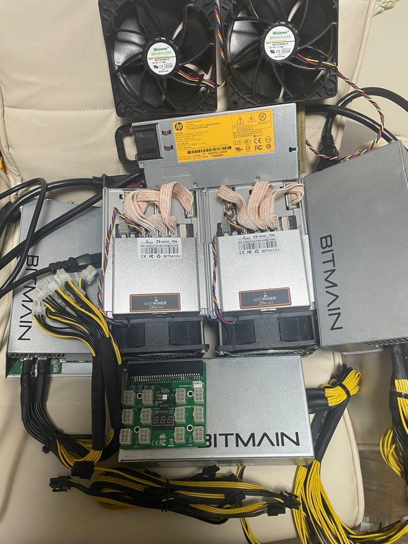 Bitmain Antminer セット　ビット　マイニング Amazon.com: BITMAIN Antminer S19 86TH/S Bitcoin ASIC Miner(34J/T