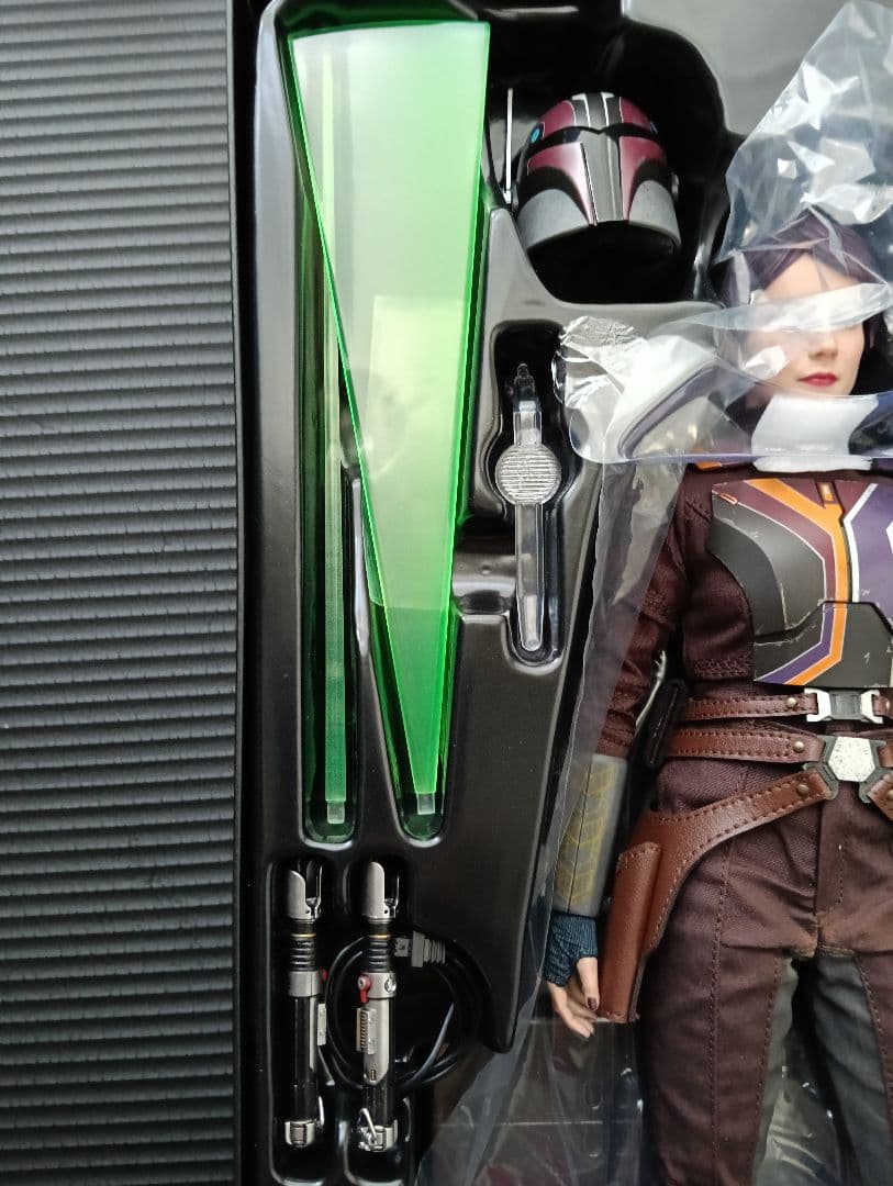 ホットトイズ　スターウォーズ　サビーヌ・レン　サビーヌ　1/6　フィギュア