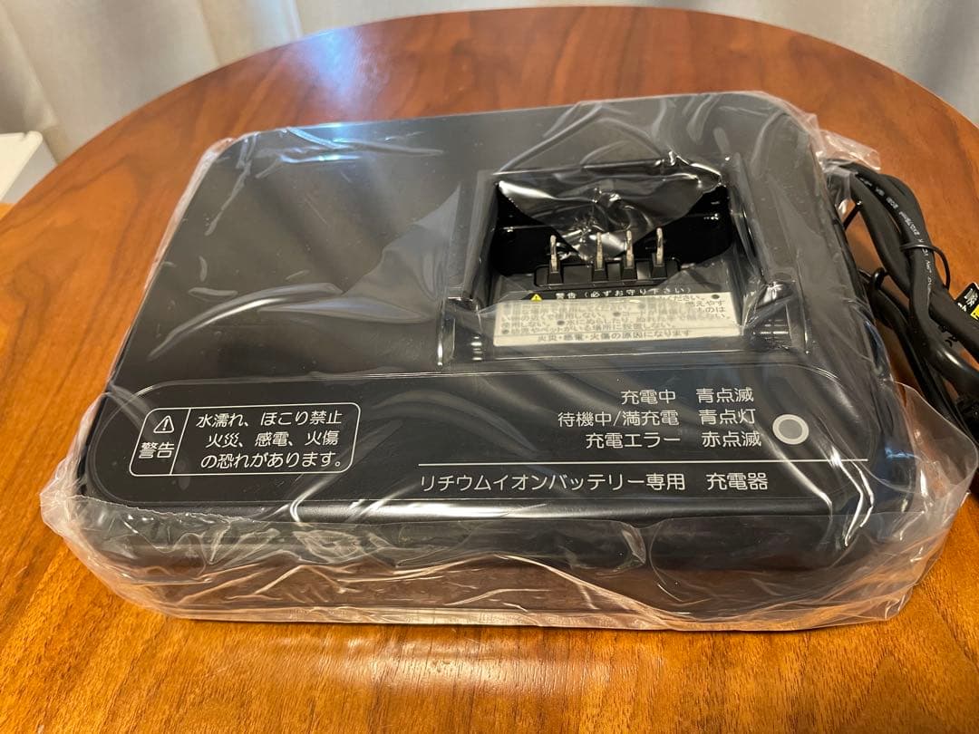 ブリヂストン 電動アシスト自転車 充電器 P5568 未使用 - メルカリ