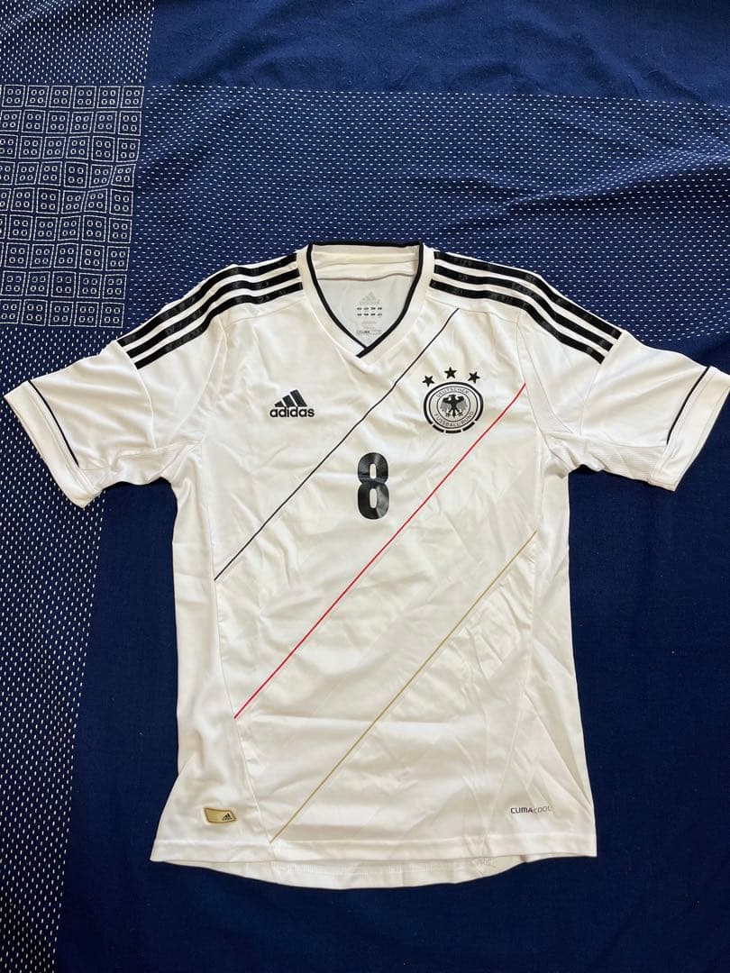 adidas ドイツ代表 ÖZIL 8番シャツ - メルカリ