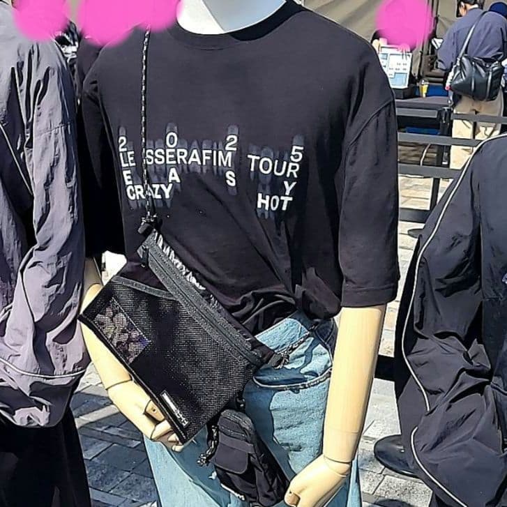 ルセラフィム T シャツ HOT LESSERAFIM ツアー ソウルコン - メルカリ