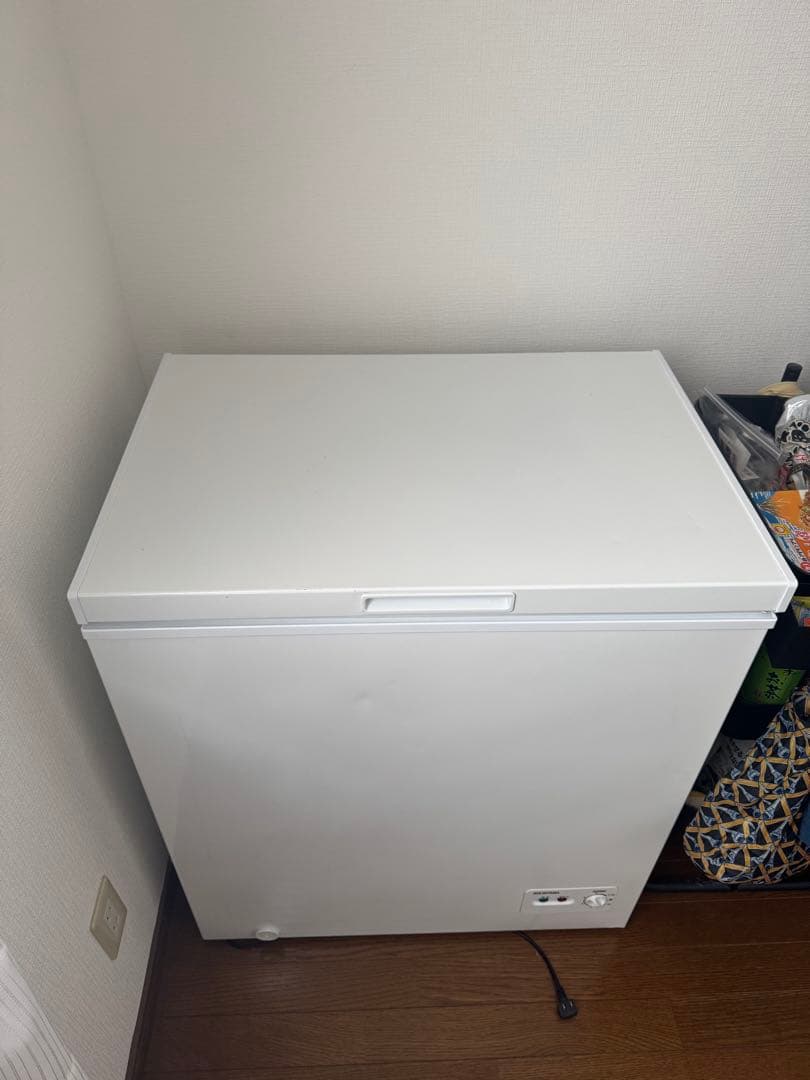 ホワイト チェストフリーザー　冷凍庫142L 641a615f57e07.jpg