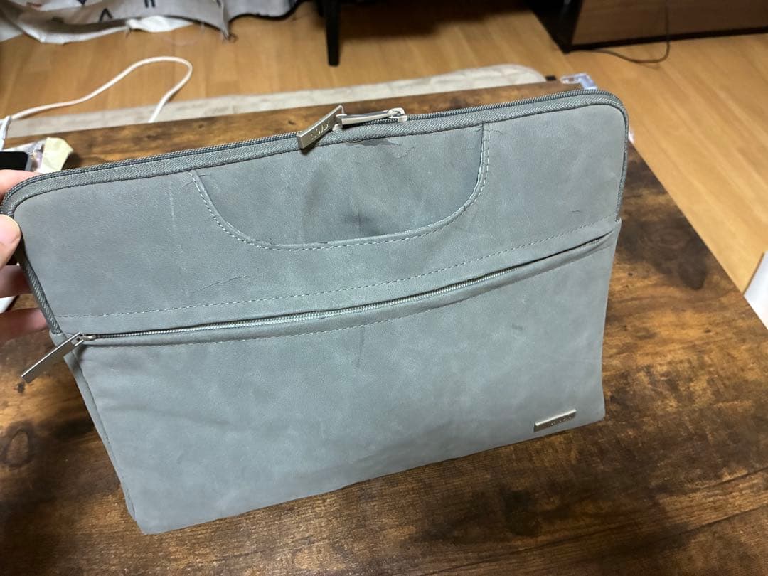 美品】MacBook Air 2017 13インチ / 充放電171回 - メルカリ