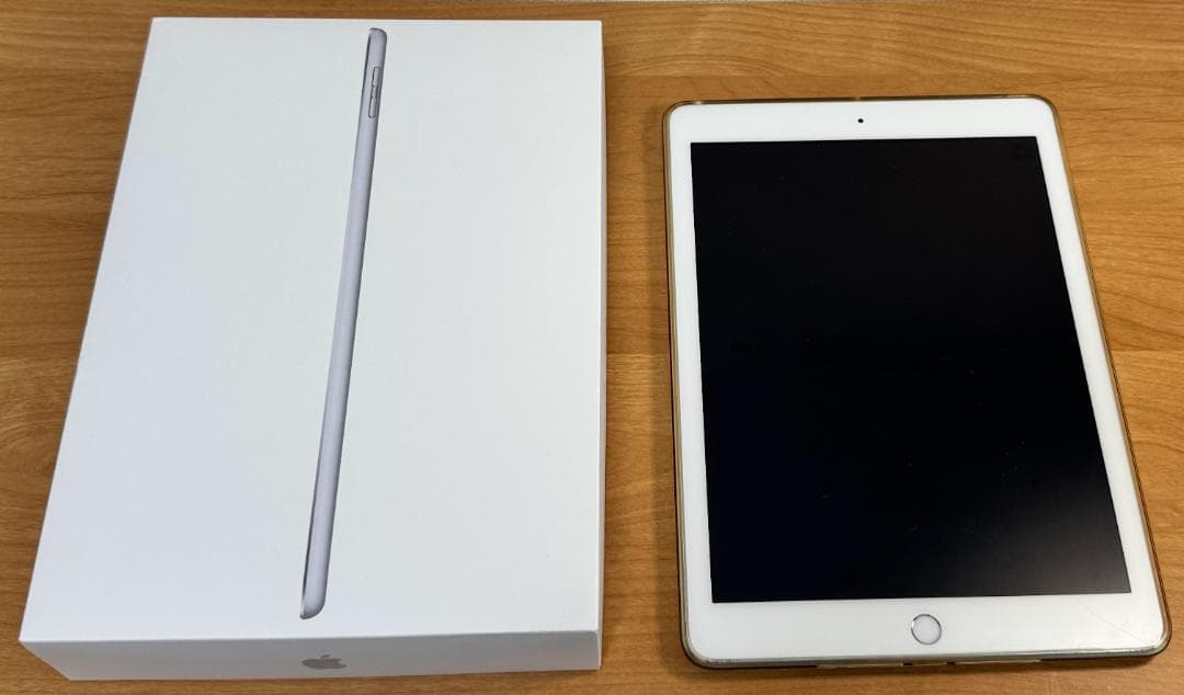 iPad 第6世代 Wi-Fi 128GB シルバー MR7K2J/A 動作品 iPad 第6世代 128GB シルバー MR7K2J／A Wi-Fi [128GB] （2018） Apple