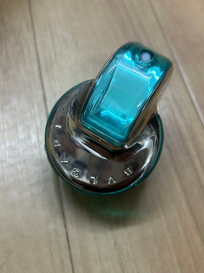 Bvlgari ブルガリ オムニアパライバ オードトワレ 40ml - メルカリ