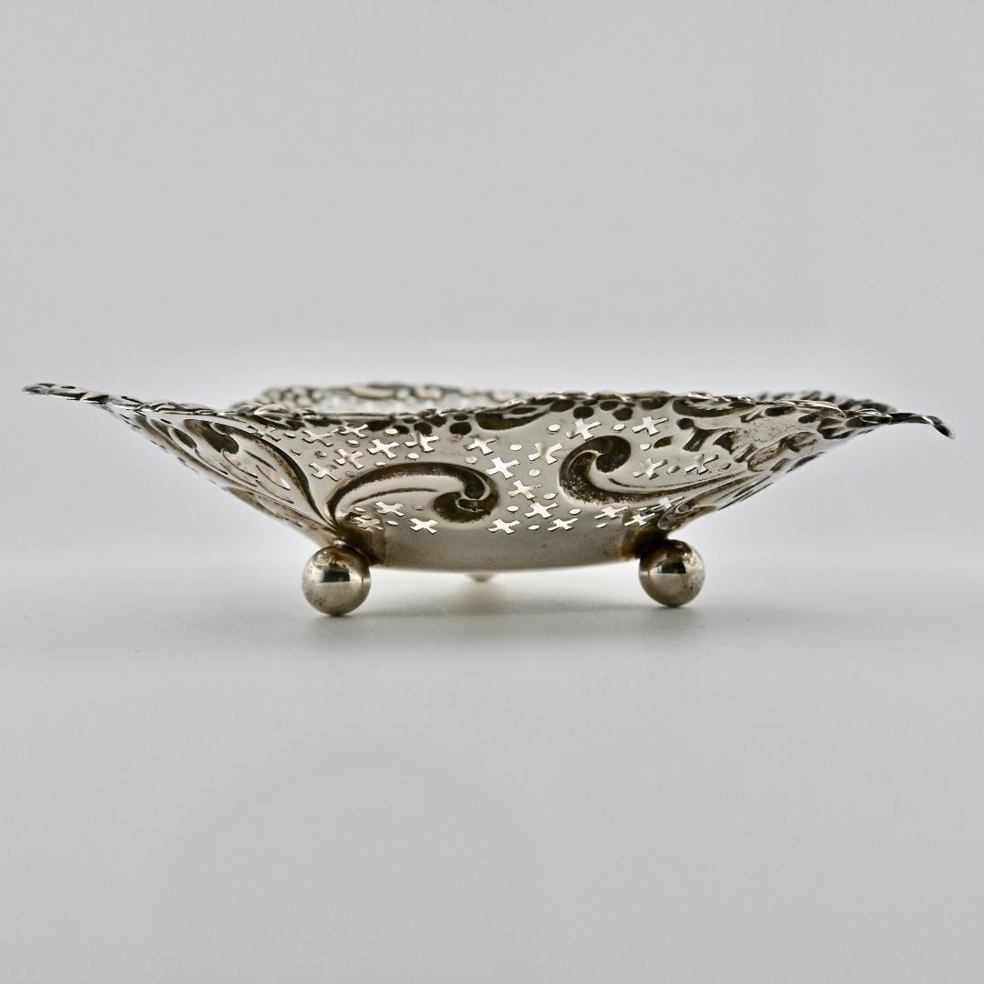M1314 Antique 1910s 純銀 Gorham ハート型 トレイ - メルカリ