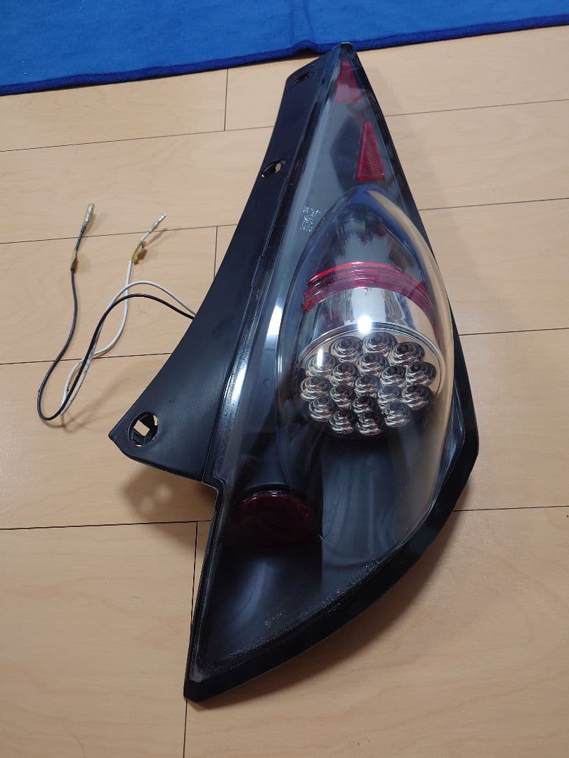 フェアレディz z33社外テールランプ 78WORKS l Z33 ﾌｪｱﾚﾃﾞｨZのUSﾃｰﾙ LEDﾃｰﾙ ﾍｯﾄﾞﾗｲﾄ取扱い