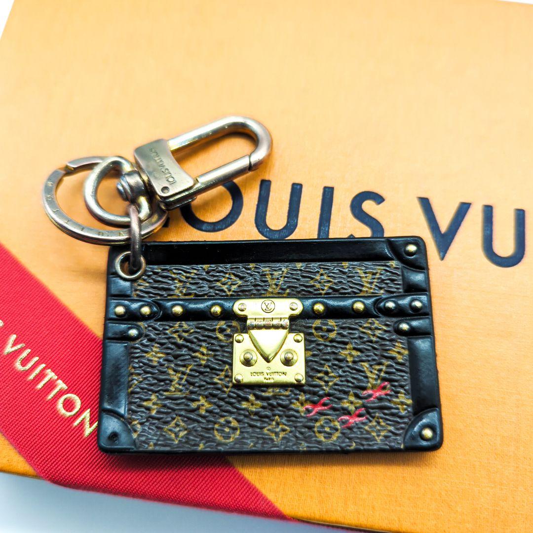 ルイヴィトン プティットマル キーリング トランク キーホルダー M78618