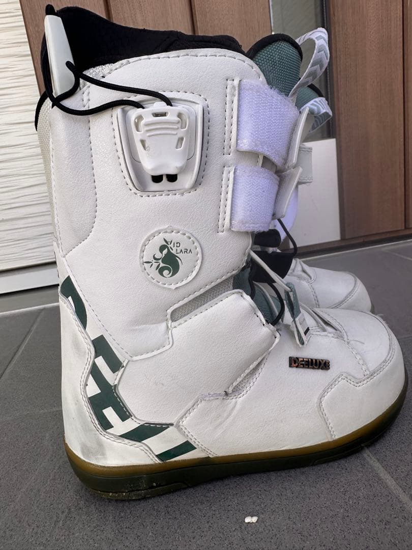 DEELUXE スノーボードブーツ 女性用 ホワイト - メルカリ