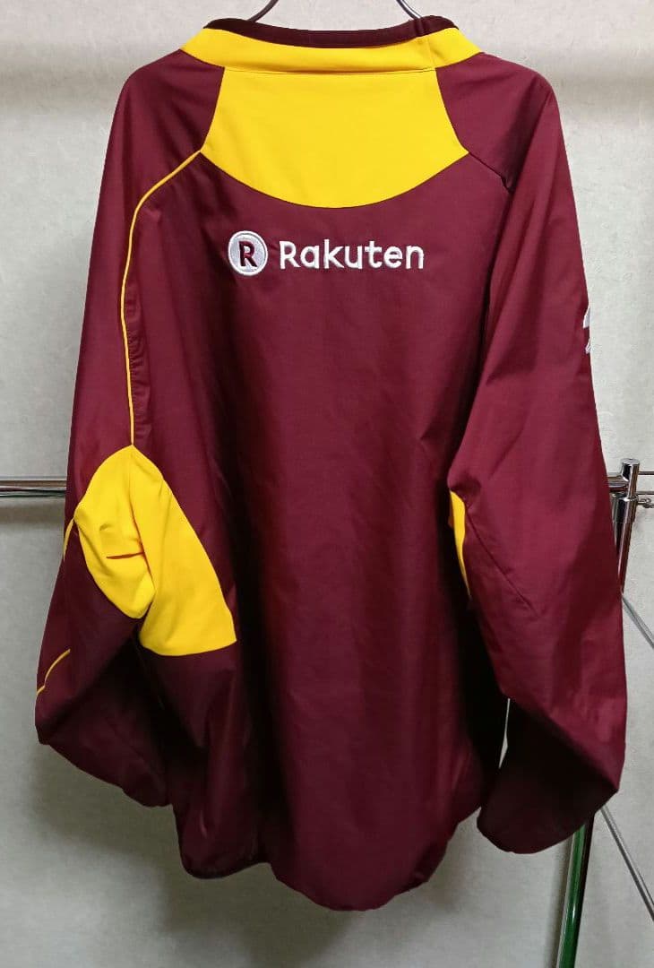 希少/支給品】デサント製 東北楽天 ナンバー入り トレーニングプル