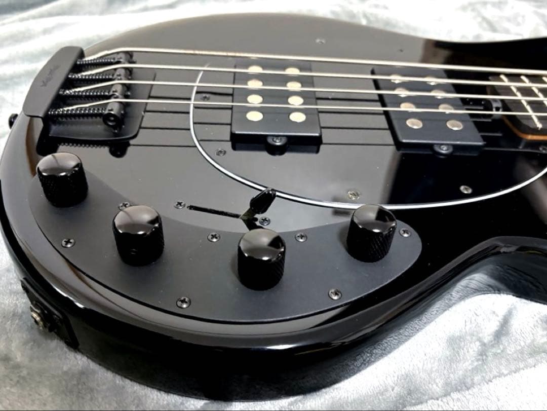 MUSICMAN StingRay Special HH Jet Black美品 - メルカリ